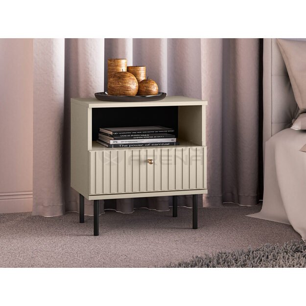 TV staliukas  Basoph-06